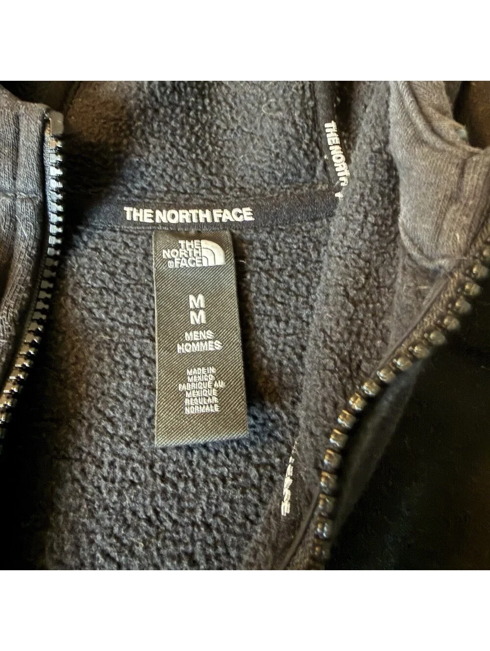 The North Face Men’s Medium Black Full Zip Hooded Jacket Logo Sleeve Fleece